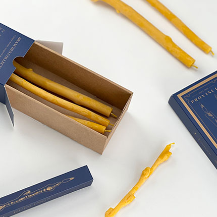 Eleganta sveču kastīte – praktisks un stilīgs risinājums jūsu produktu iepakojumam.